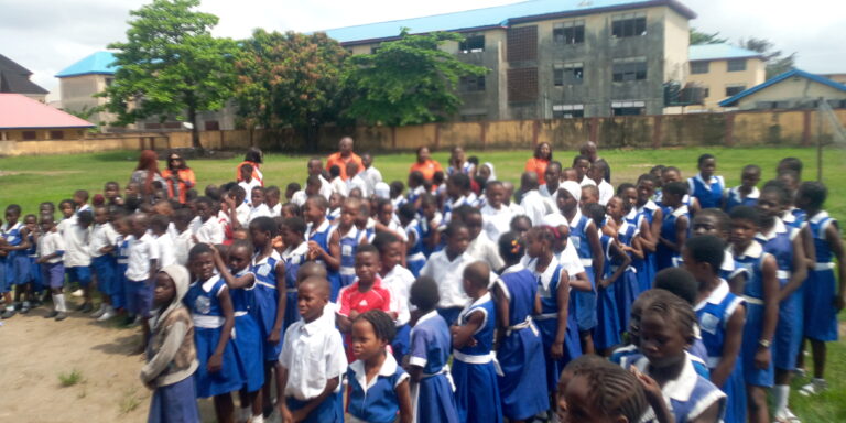 Rotary donates libraries to Lagos schools